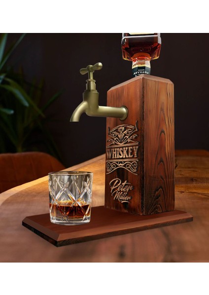 Gift Kişiye Özel Kabartma Isim Tasarımlı Musluklu Ahşap Içki Standı-7 fiyatları