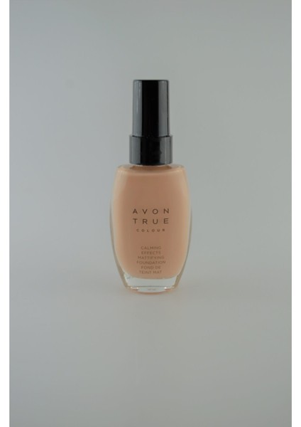 True Colour Almond Mat Görünüm Veren Fondöten