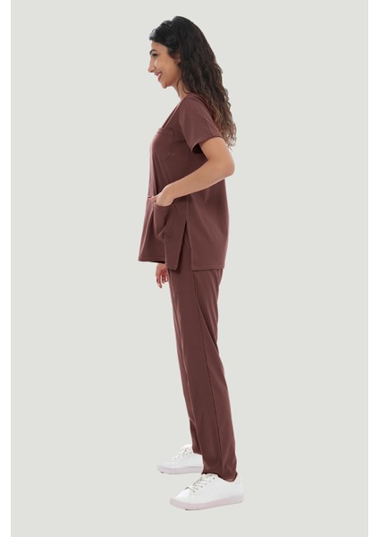 Likralı Core-Flex Scrubs Cerrahi Nöbet Takım - Kahverengi fırsatları