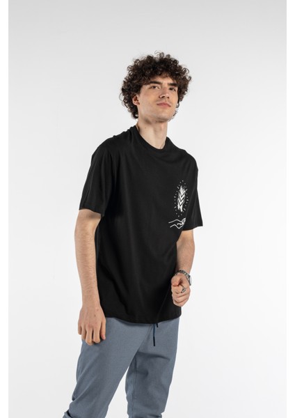Erkek Hand Baskılı Oversize Kısa Kollu Bisiklet Yaka T-Shirt modelleri