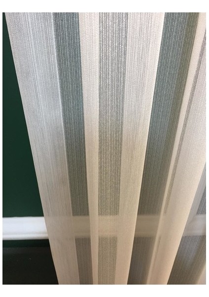 İnce Çizgi Desenli1-2,5 Normal Pileli 575 x 250 cm Tül Perde