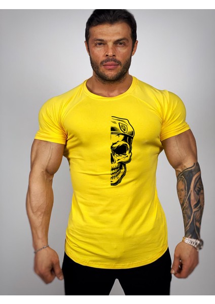 Yarım Kurukafa Baskılı Fitness T-Shirt