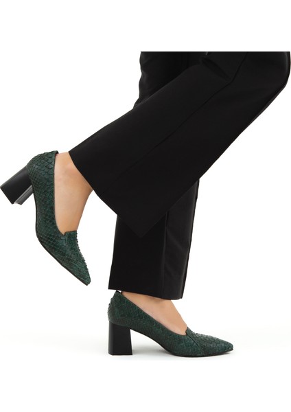 Kadın Deri Klasik Ayakkabı 33 2023 Bn Ayk SK22/23