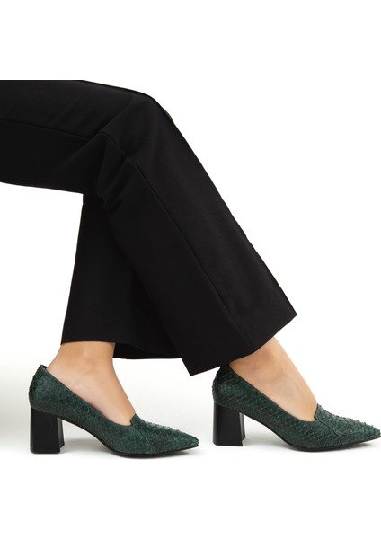 Kadın Deri Klasik Ayakkabı 33 2023 Bn Ayk SK22/23 fırsatları