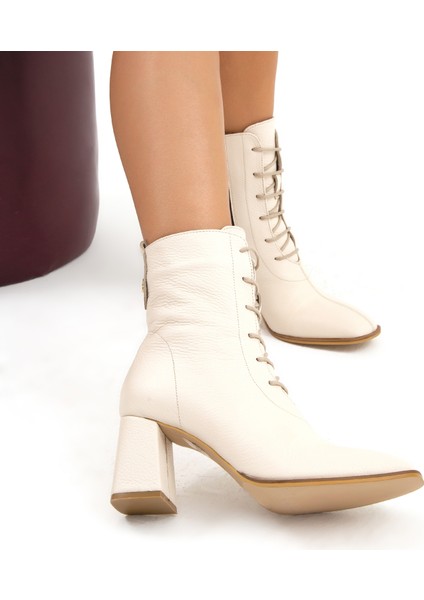 Kadın Deri Bot Bot 922 23K10502 Bn Bot SK22/23 fırsatları