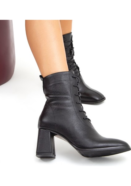 Kadın Deri Bot Bot 922 23K10502 Bn Bot SK22/23 fırsatları