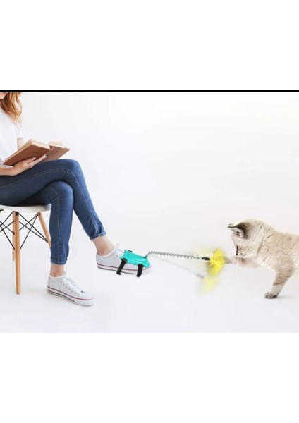 Tineke Yaylı Kedi Ayak Oyun Oltası 1 Adet