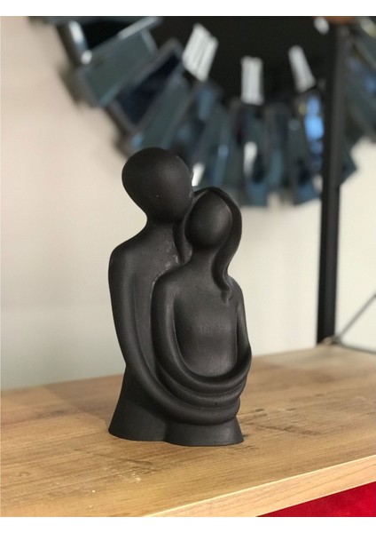 Sevgili Aşıklar Sarılmış Biblo Dekor Biblo 22 cm Siyah