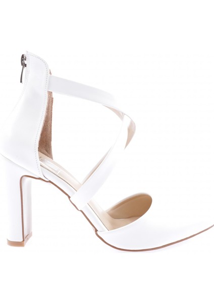 324-23Y Kadin Topuklu Ayakkabi