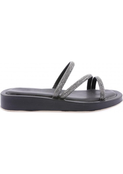 008 Kadin Silver Taşli Çapraz Bantli Terlik