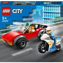 LEGO City Polis Motosikleti Araba Takibi 60392 - Yaratıcı Oyunları Seven 5 Yaş ve Üzeri Çocuklar Için Oyuncak Yapım Seti (59 Parça)