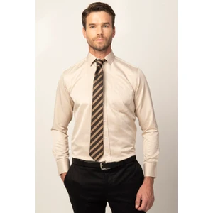 Klasik Fit Rahat Kesim Düz Erkek Gömlek