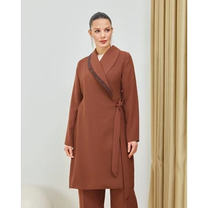 Taş Detaylı Takım