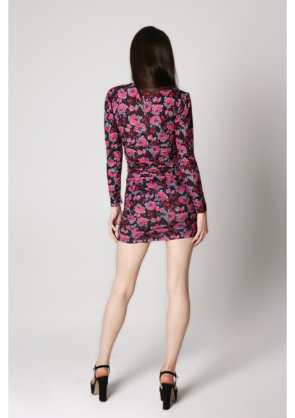 Kadın Yanları Büzgülü Çiçek Desenli Mini Elbise modelleri