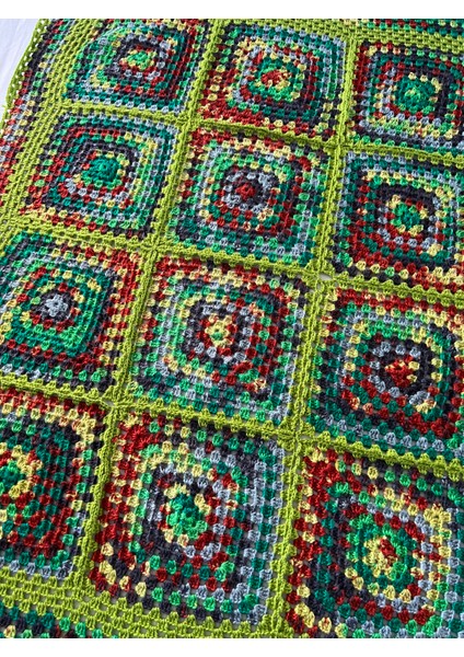 Desenli El Işi Yeşil Bebek Battaniyesi modelleri