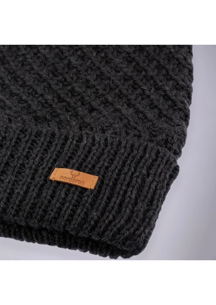 Deena Ponponlu Nordbron Kadın Bere