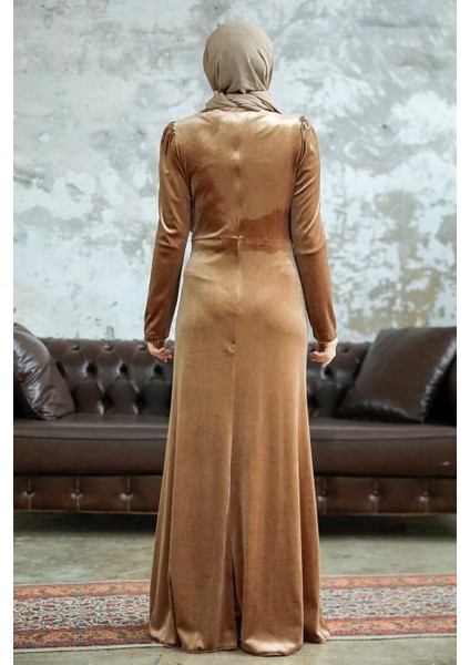 - Drape Detaylı Bisküvi Tesettür Kadife Elbise 36891BS fırsatları