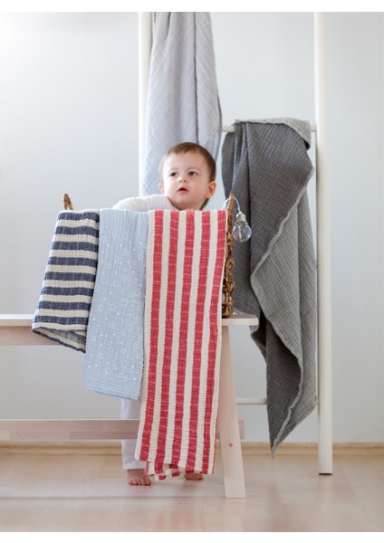 Stripy %100 Pamuk Müslin Çok Amaçlı Örtü Kırmızı 80x80 fiyatları