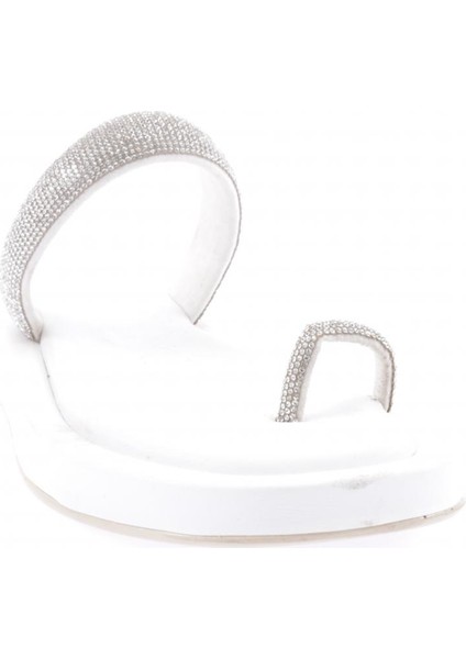 007 Kadin Silver Taşli Parmak Arasi Terlik fiyatları