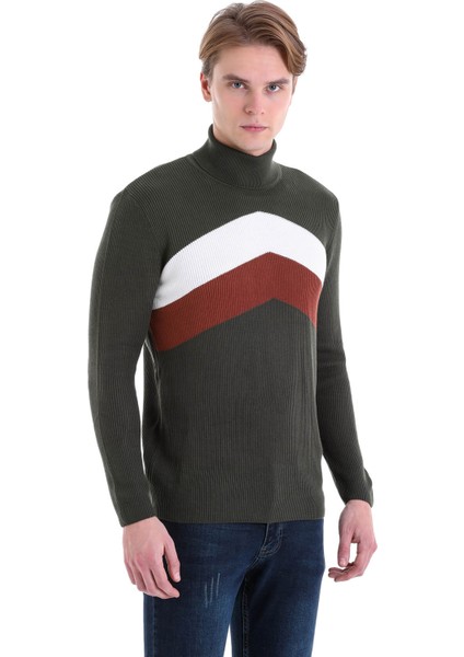 Haki Regular Fit Desenli Pamuklu Balıkçı Yaka Triko Kazak