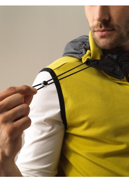 Erkek Sarı Pamuklu Regular Fit Yelek fırsatları