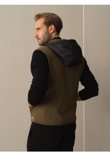 Erkek Haki Pamuklu Regular Fit Yelek fırsatları