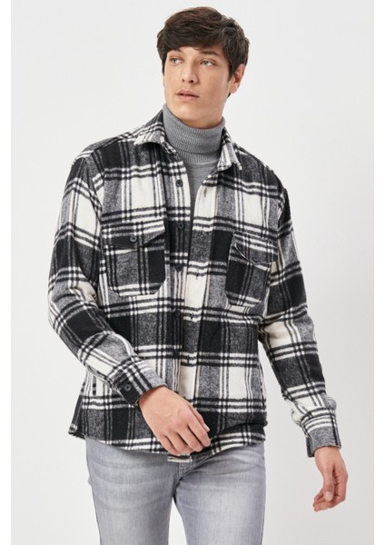 Erkek Sıyah-ekru Oversize Bol Kesim Düğmeli Yaka Kareli Kışlık Gömlek Ceket