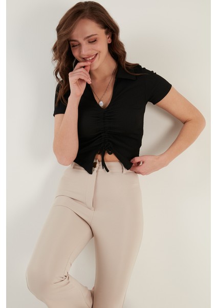 Büzgü Detaylı Polo Yaka Dar Kesim Crop Bluz Bayan Bluz 5865014 fırsatları