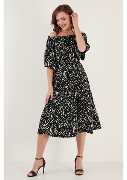 Çiçekli Carmen Yaka Truvakar Kol Midi Elbise Bayan Elbise 5863718 modelleri