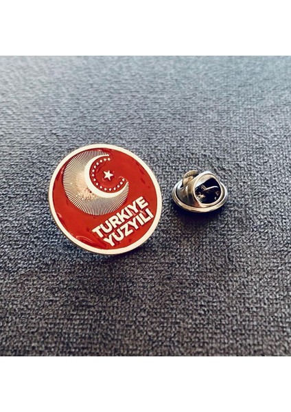Türkiye Yüzyılı Kırmızı Gümüş Yaka Rozeti modelleri