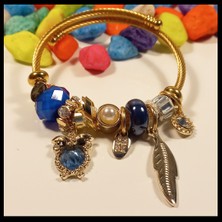 Family Takı PAN-024_ Mavi Baykuş Temalı Charmlı Gold Renk Paslanmaz ve Kararmaz Çelik Bileklik