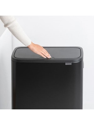 Brabantia 60 Litre Dokunmatik Çöp Kovası Siyah Renk, Şık Tasarım ve Kullanışlı Özellikler