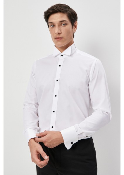 ALTINYILDIZ CLASSICS Erkek Beyaz Slim Fit Dar Kesim Ata Yaka Uzun Kollu Klasik Gömlek fırsatları