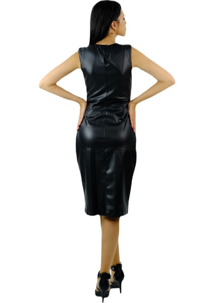 Deri Zincirli Elbise Siyah indirimleri