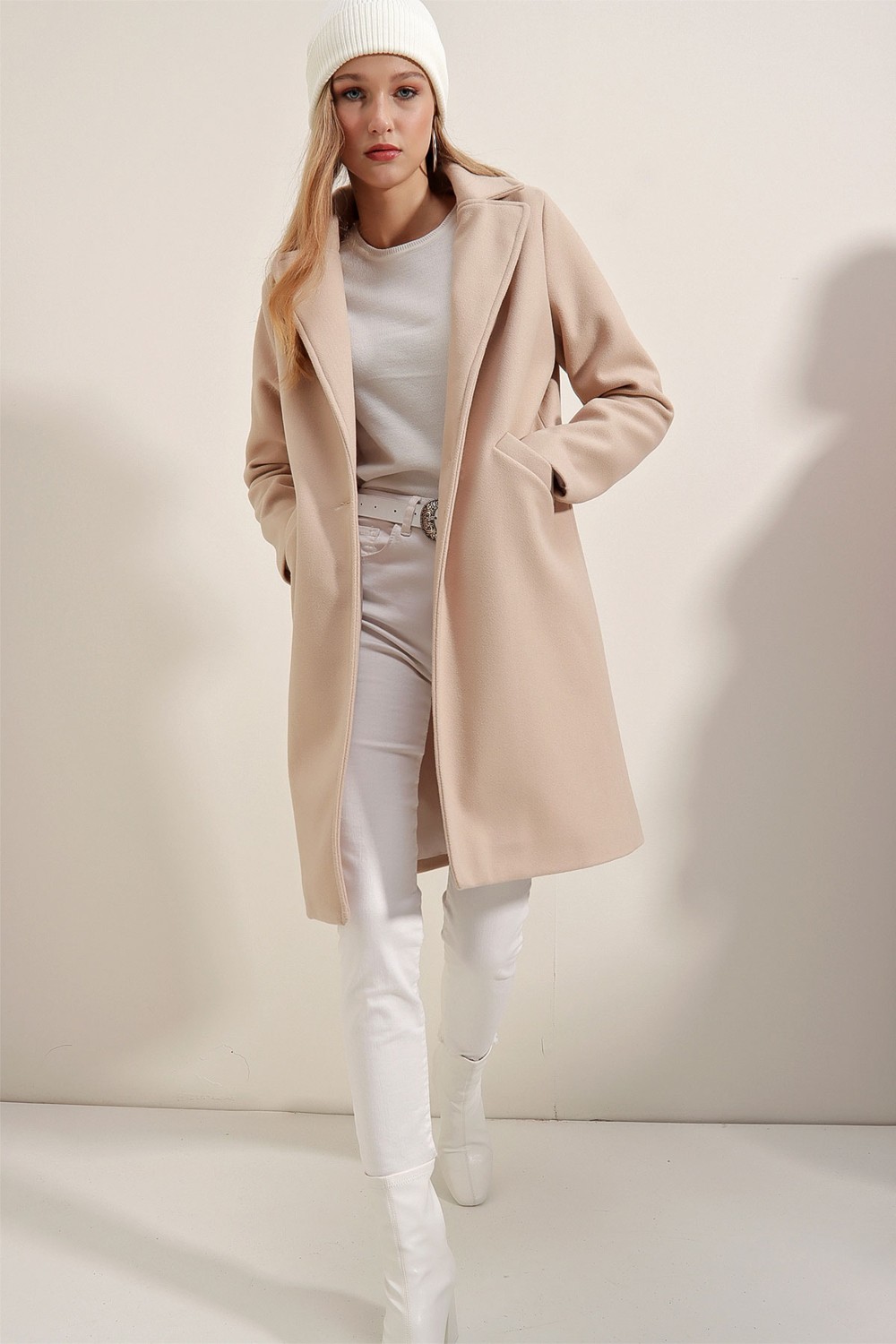 Bigdart Kadın Uzun Kaşe Kaban, %100 Polyester, Düz Desen, Şık ve Rahat Kışlık Dış Giyim Modeli görsel 3