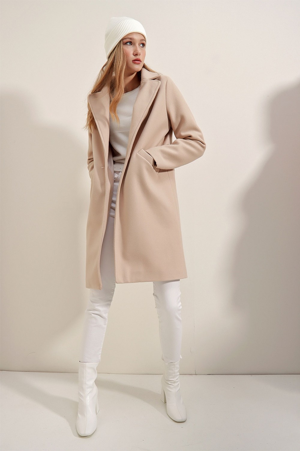 Bigdart Kadın Uzun Kaşe Kaban, %100 Polyester, Düz Desen, Şık ve Rahat Kışlık Dış Giyim Modeli görsel 4