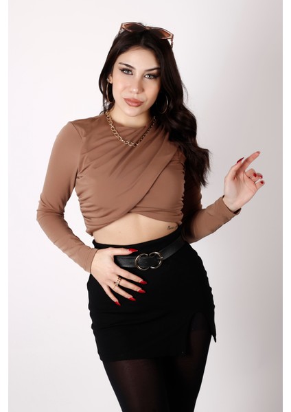 Kadın Önü Çapraz Detaylı Crop Bluz