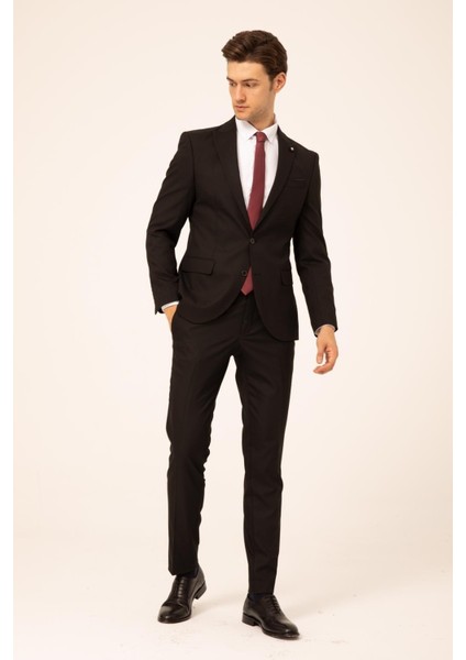 Slim Kalıp Düz Takım Elbise