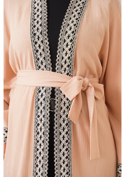 5865 Nakışlı Örme Uzun Kimono - Bisküvi