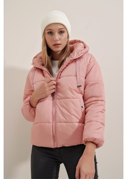 5117 Kapşonlu Şişme Mont - Pudra