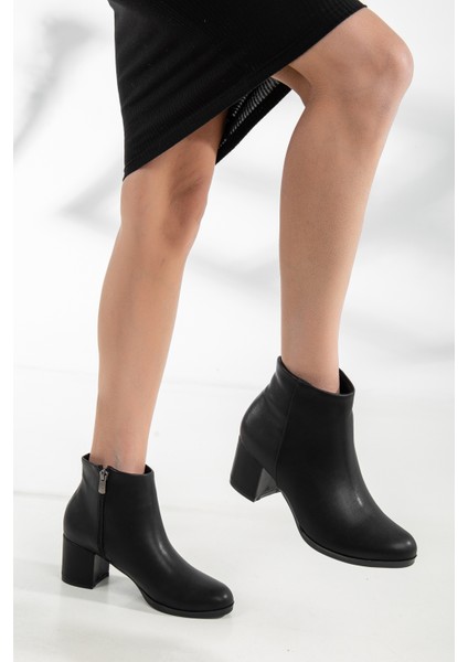 D0520 Garantili Kadın Soğuk Geçirmez Fermuarlı Bot fiyatları