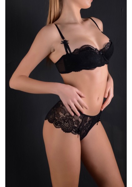 Zag Lingerie Özel Koleksiyon Dantelli Balkonet Sütyen Külot Takımı