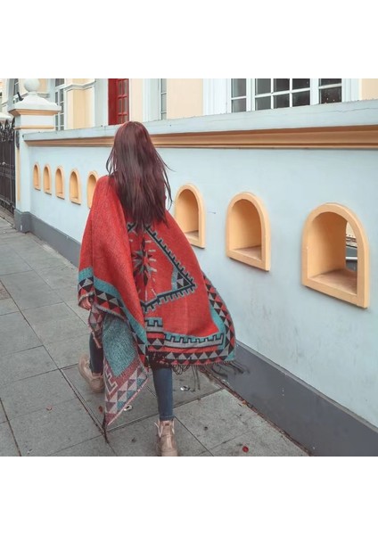 2022 Sonbahar ve Kış Yeni Boho Püskül Şal Eşarp Pelerin Çift Kullanımlı Uzun Vahşi Kalın Pelerin Kadın (Yurt Dışından) modelleri