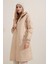 5138 Kapitone Uzun Şişme Mont - Bej 4
