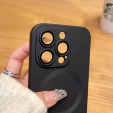 MTK Moveteck Apple iPhone 12 Uyumlu Kılıf Kamera Lens Koruyucu Kaplamalı Manyetik Soft Kaymaz Pastel Silikon