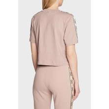 Guess Logo Bantlı  Pamuk Bisiklet Yaka Relaxed Fit Britney T Shirt Bayan T Shirt V3RI08I3Z14 G4Q9