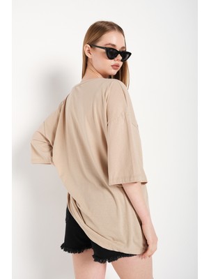 Trendseninle Kadın Lake Ontarıo Baskılı Oversize T-Shirt