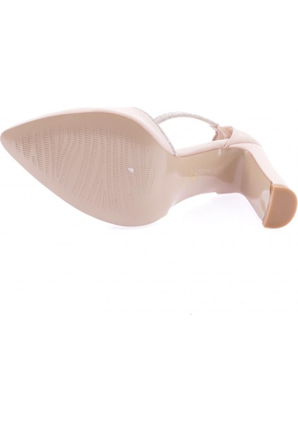 320-23Y Kadin Topuklu Ayakkabi indirimleri