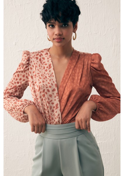 Kruvaze Desenli Bodysuit - Kahve-Bej fırsatları