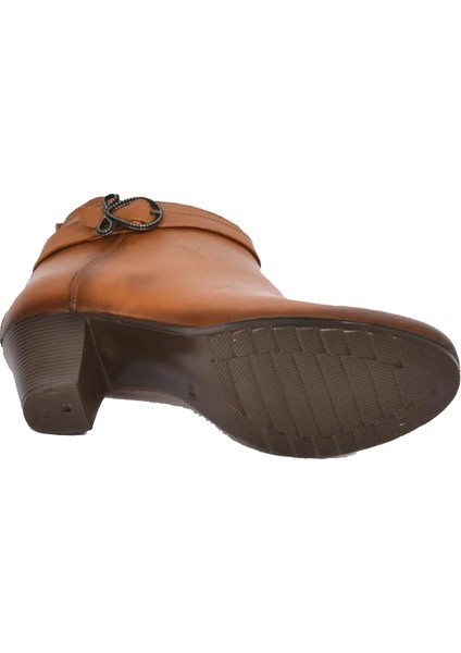 576 Anatomik Kadın Bot modelleri